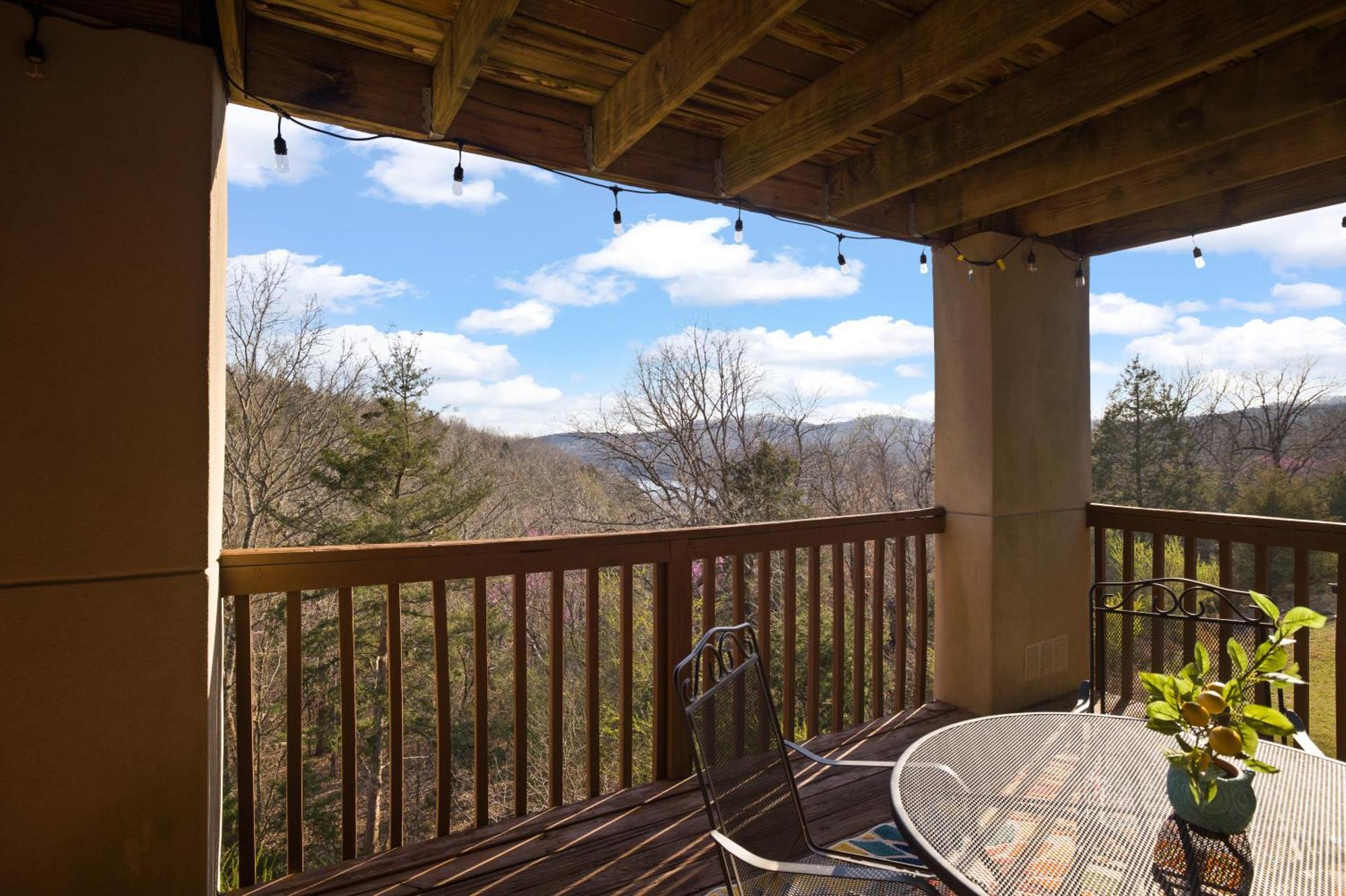 Walk-In, No Stairs Condo, Pets Welcome, 4 Mins To Silver Dollar City, 14 Mins To Ball Park Of America, Amazing Ozark Mountian Views Branson Exterior foto