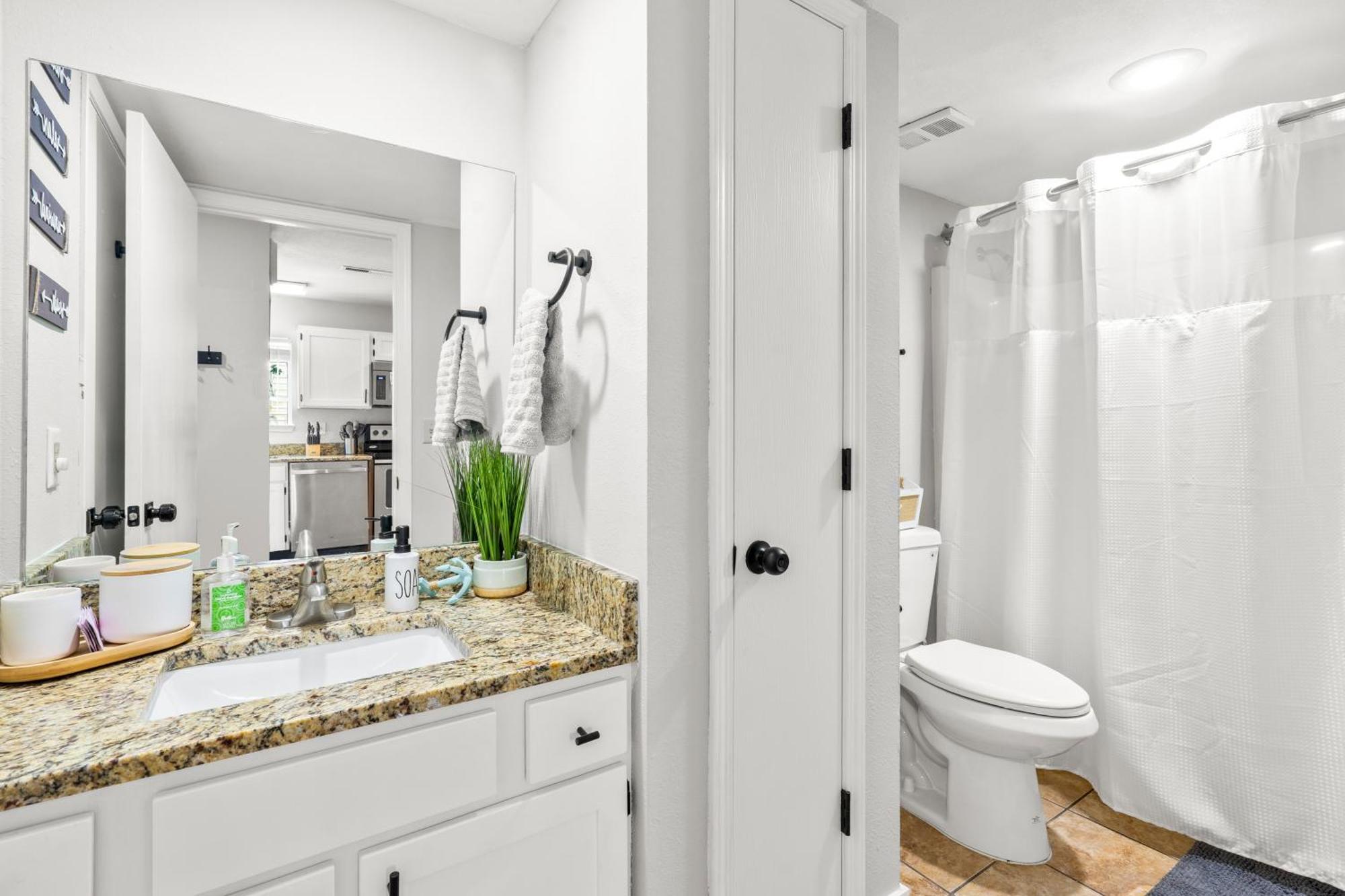 Walk-In, No Stairs Condo, Pets Welcome, 4 Mins To Silver Dollar City, 14 Mins To Ball Park Of America, Amazing Ozark Mountian Views Branson Exterior foto