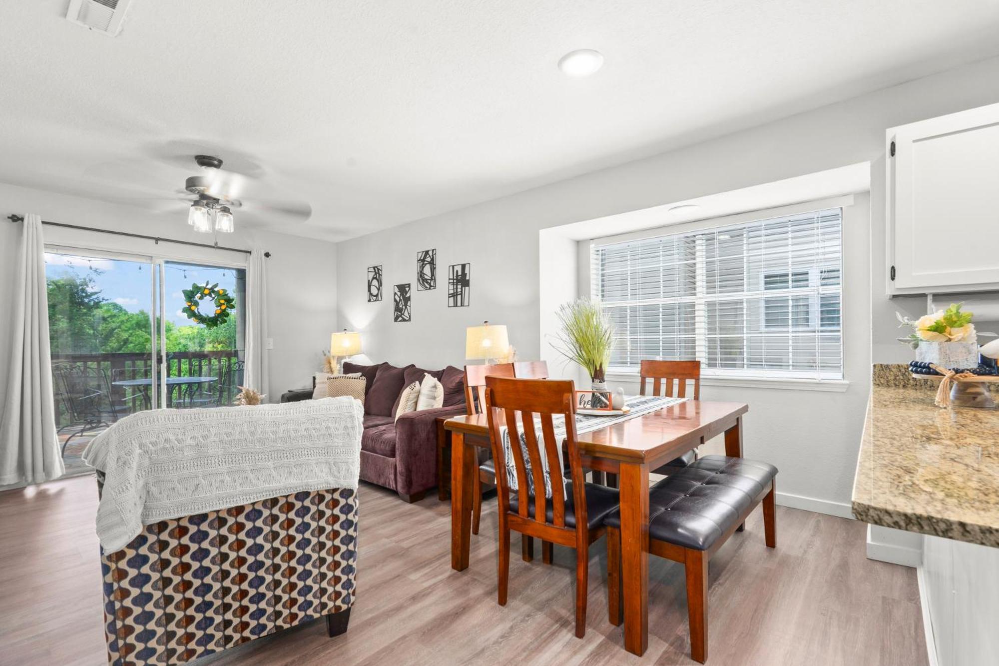 Walk-In, No Stairs Condo, Pets Welcome, 4 Mins To Silver Dollar City, 14 Mins To Ball Park Of America, Amazing Ozark Mountian Views Branson Exterior foto